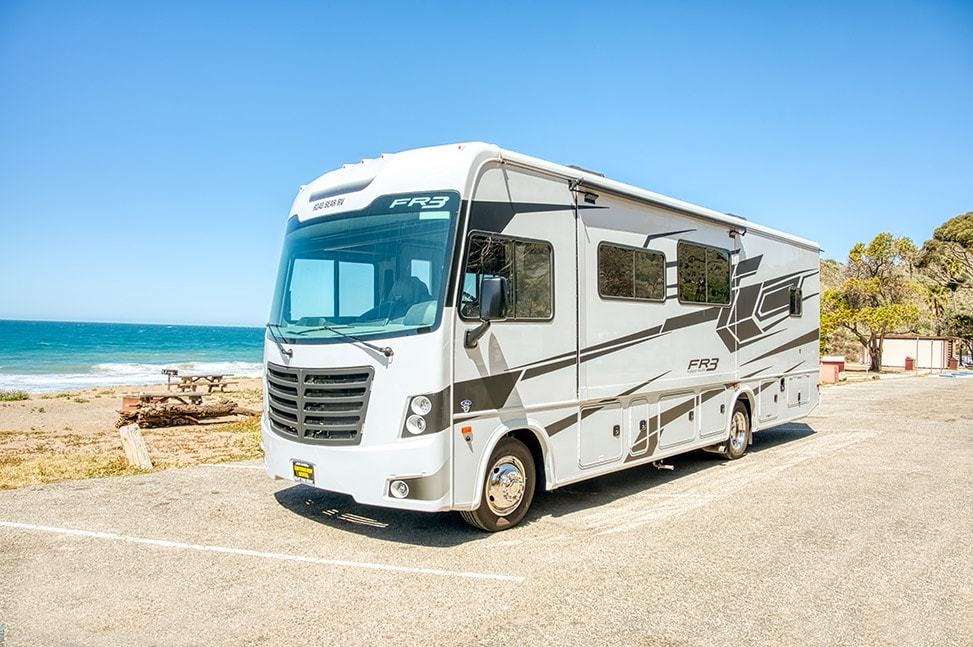 Road Bear RV Class A 30-32' With Slide-Out-Exterior_front